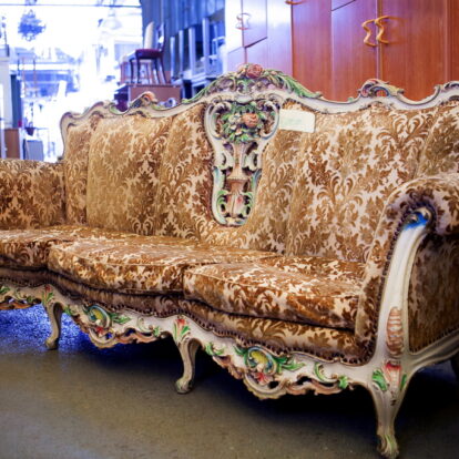 Divano e Poltrona Stile Impero con Rifiniture di Pregio - 24259